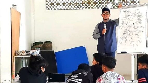 Kemitraan Orang Tua & Sekolah: Sinergi dalam Membentuk Karakter Anak Mandiri